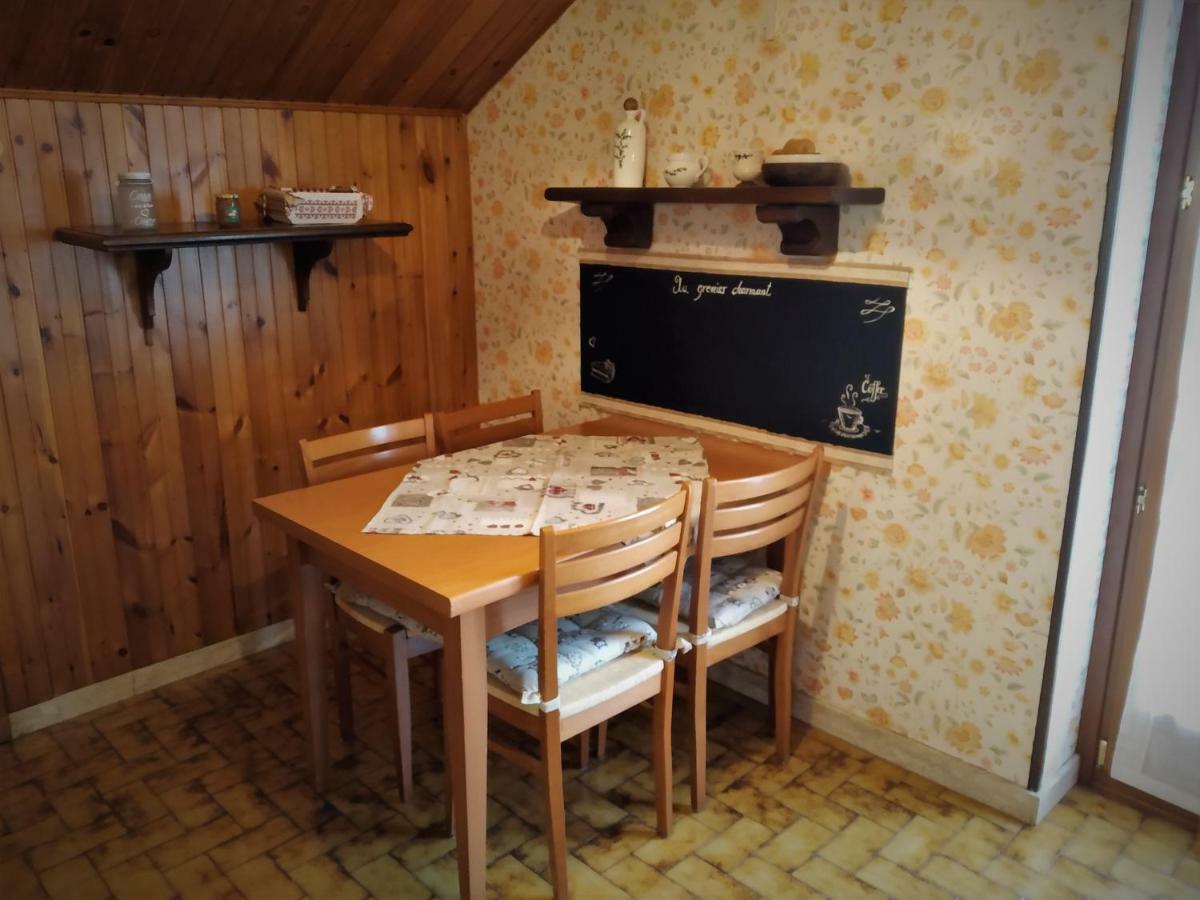 Au Grenier Charmant Aosta Zewnętrze zdjęcie